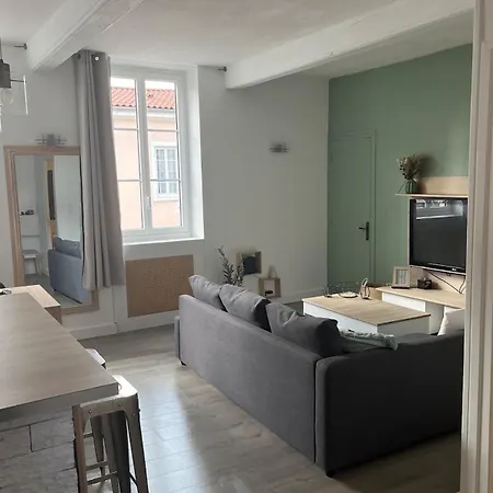 Apartment Les Carmes - Entier, Appartement, - France *